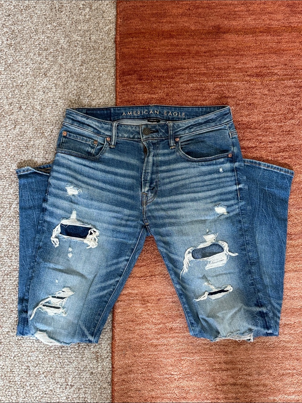 American Eagle Outfitters Men's Ripped Distressed Blue Jeans 32x29